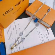 Louis Vuitton Necklaces